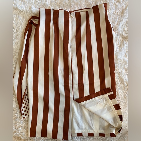 NWOT Midi Stripped Skirt - Picture 7 of 7